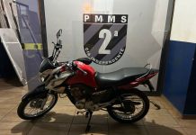 Menor foge da polícia, invade residência após perseguição e acaba apreendido