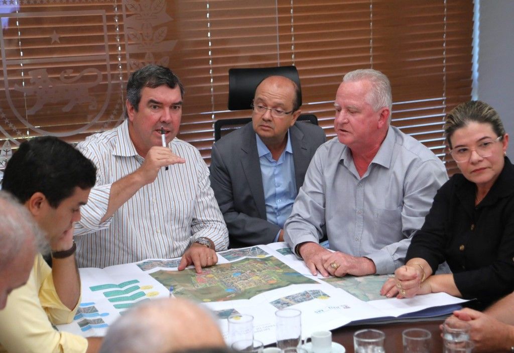 governo-de-ms-lanca-licitacoes-para-obras-de-infraestrutura-em-ladario-e-juti-68ffc2537e292