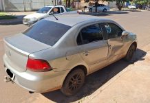 Acidente entre carro e bicicleta elétrica deixa mulher ferida em Caarapó