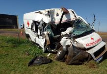 Ambulância de Caarapó se envolve em acidente na BR-163 e motorista sai ileso